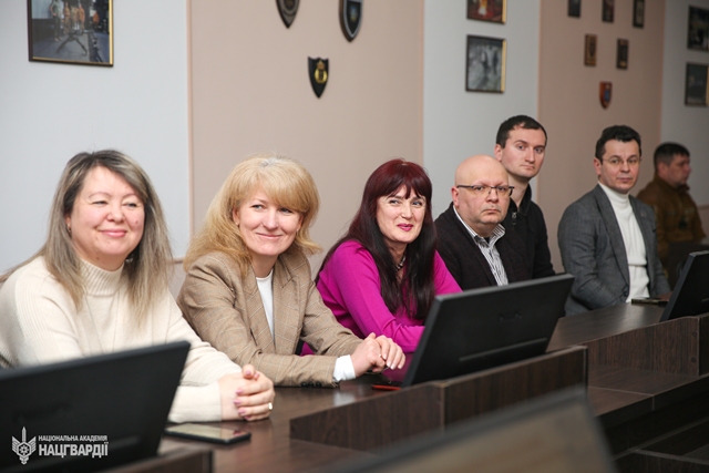 Радіємо можливостям співпрацювати